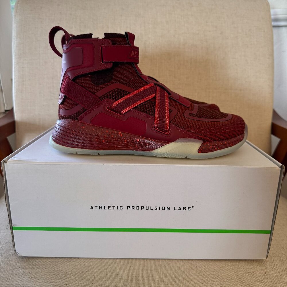 APL Superfuture (US Men 6//Women 7.5)